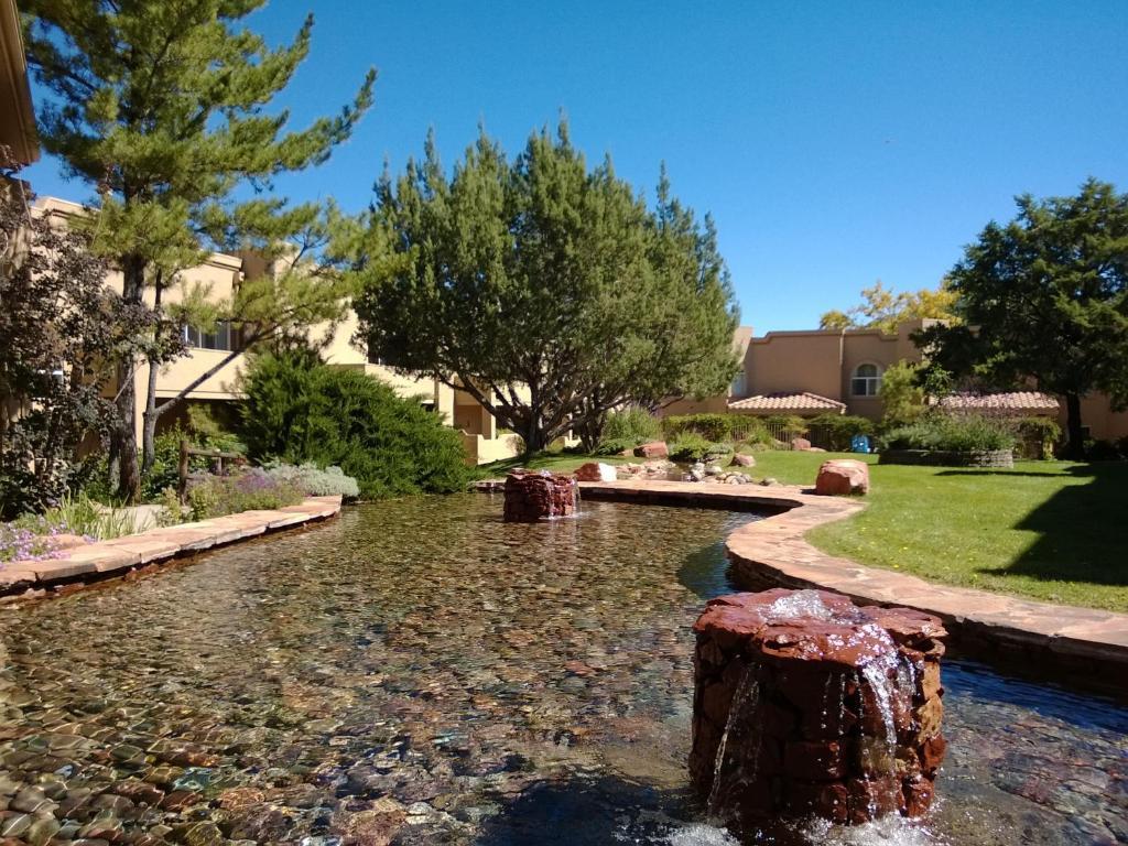 Sedona Springs Resort, A Vri Resort Exterior photo