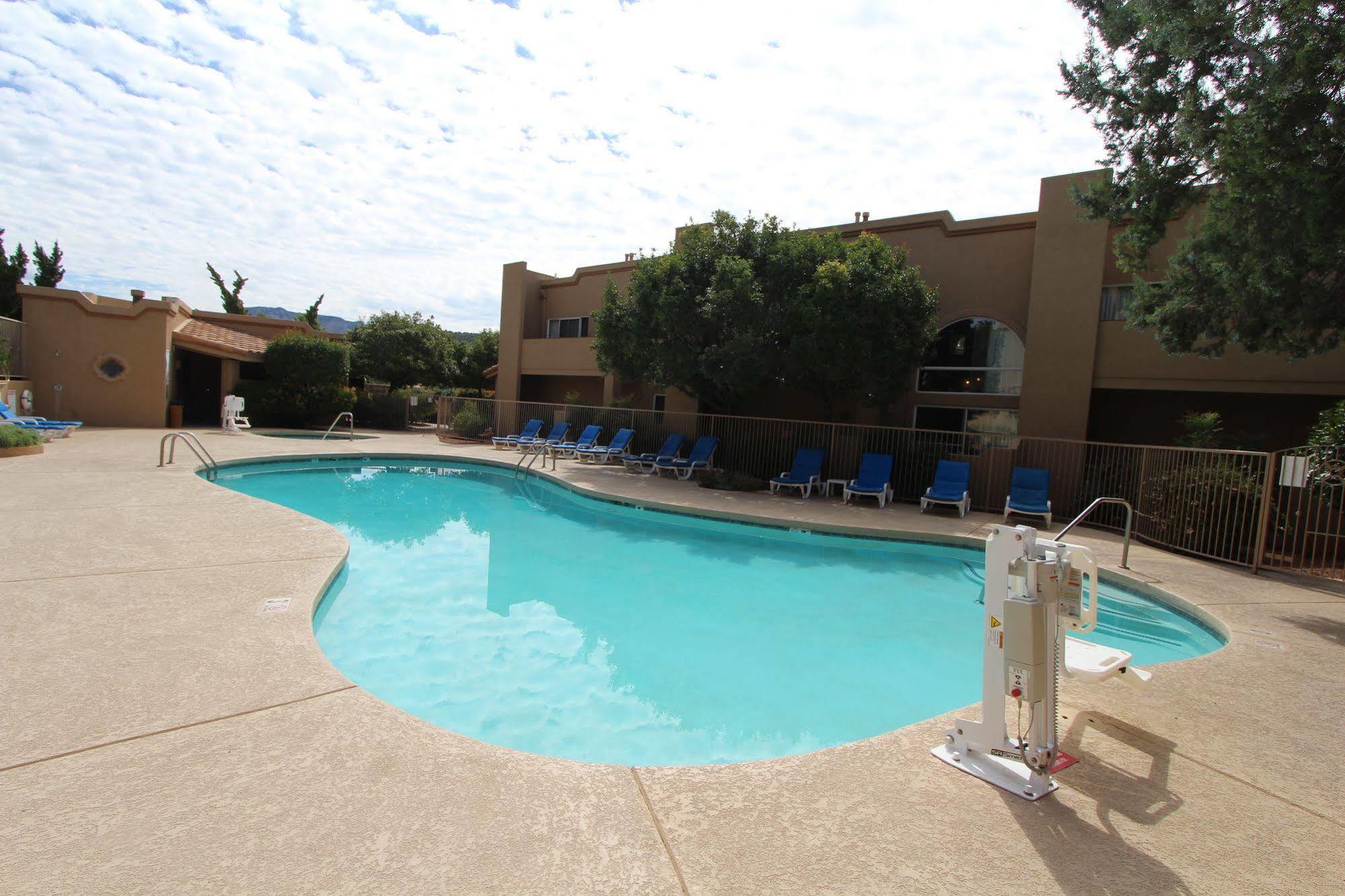 Sedona Springs Resort, A Vri Resort Exterior photo